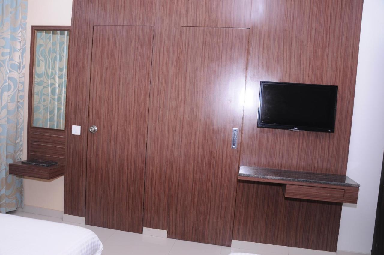 Hotel City Heart Širdi Pokoj fotografie