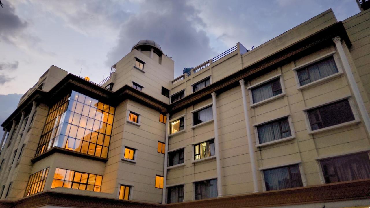 Hotel City Heart Širdi Exteriér fotografie